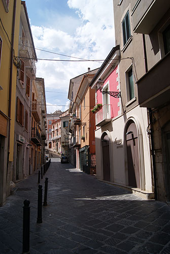 Scorcio di Campobasso - via Cannavina l'ingresso storico principale al centro di Campobasso